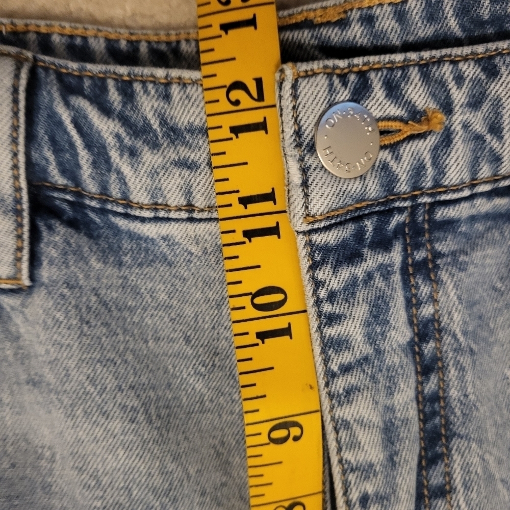 On 34th Core Wide Leg High Rise Light Wash Jeans Size 14 New! - Picture 7 of 10